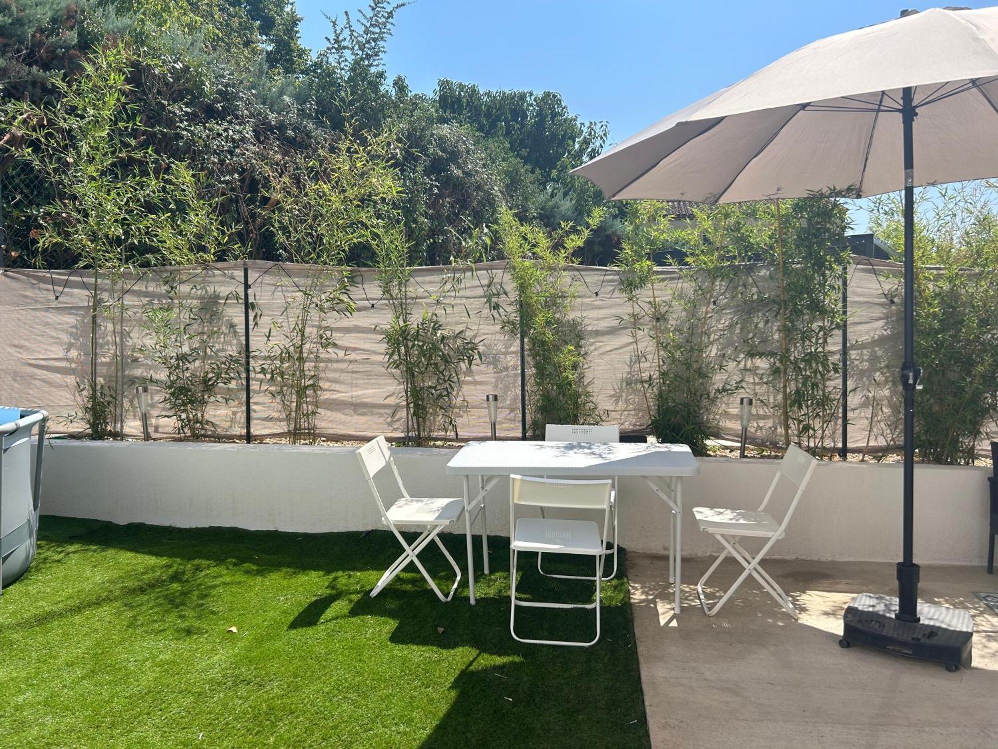 Maison, Jardin, Piscine Parking Pres D'Aix Centre 沃内勒 外观 照片
